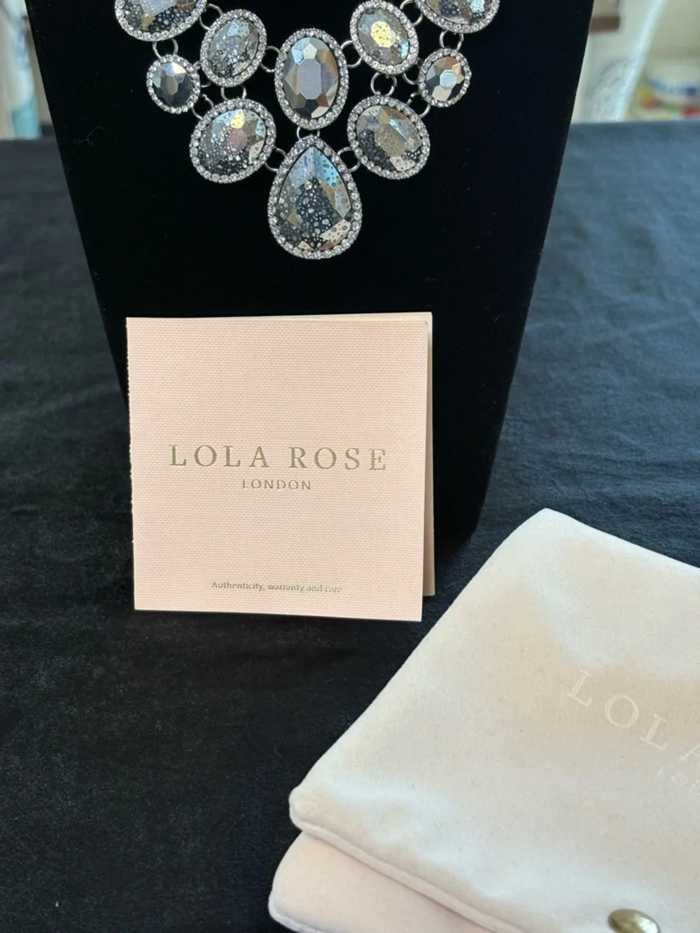 Lola Rose London 1920s Style Necklace - Picture 11 of 12